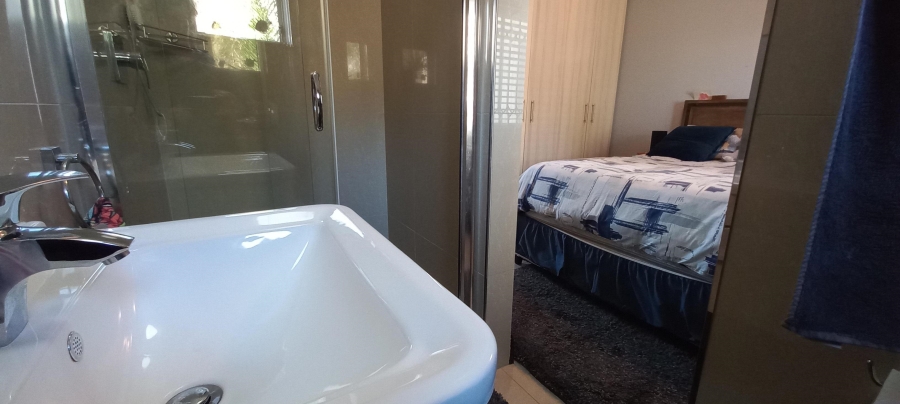 3 Bedroom Property for Sale in Pringle Bay Western Cape